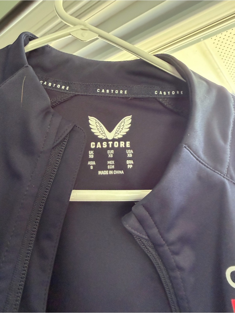 Oracle Red Bull Racing Navy Team Softshell Jacket - Picture 2 of 6